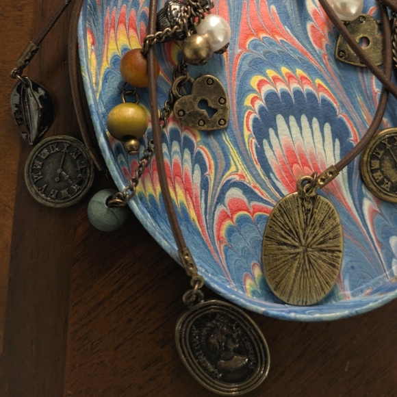 Bohemian Charm Dangle Earrings - Picture 5 of 6